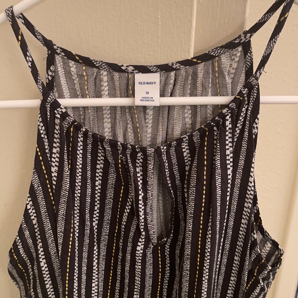 TOP - Picture 2 of 3